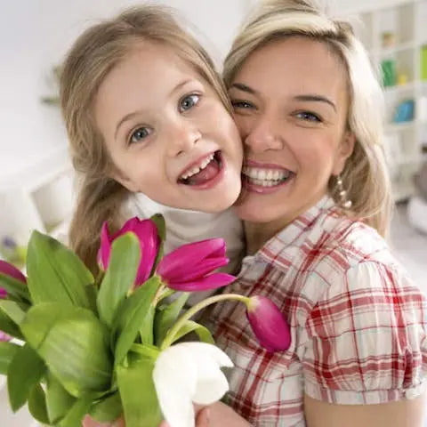 3-best-ideas-for-Mother-s-Day-flowers Flora Queen
